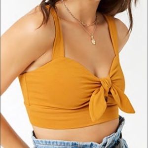 CROPPED TIE FRONT TOP